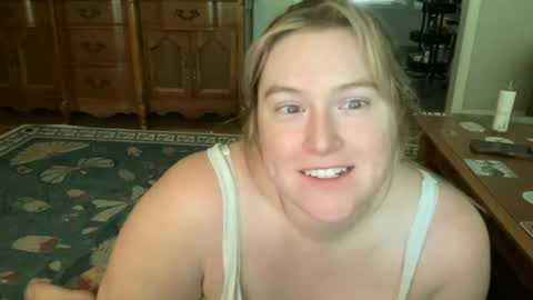 Snapshot of katiecopper27 chatting on June 19, 2026, 8:45 pm katiecopper27 online show from June 19, 2026, 8:45 pm