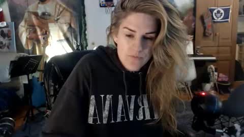 Katie online show from March 25, 2026, 3:56 am