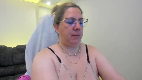 Katherine online show from September 10, 2025, 1:00 pm