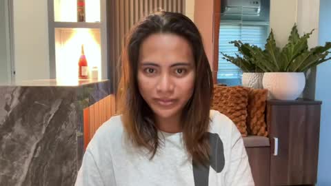 katiefrox  online show from July 27, 2026, 5:36 am