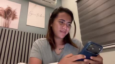 katiefrox  online show from July 29, 2026, 1:20 pm