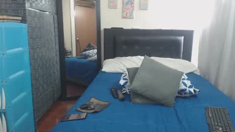 Snapshot of katiehotx chatting on January 28, 2025, 1:59 pm katie online show from January 28, 2025, 1:59 pm