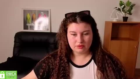 Snapshot of katina_deeplou4 chatting on July 22, 2026, 5:27 pm Katina online show from July 22, 2026, 5:27 pm