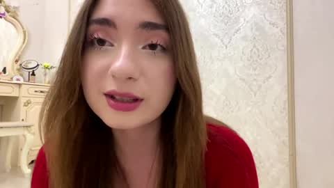 Snapshot of katinaflatau chatting on June 1, 2026, 7:15 pm Rosie online show from June 1, 2026, 7:15 pm
