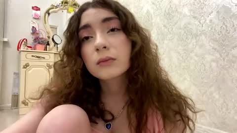 Snapshot of katinaflatau chatting on June 5, 2026, 7:30 pm Rosie online show from June 5, 2026, 7:30 pm