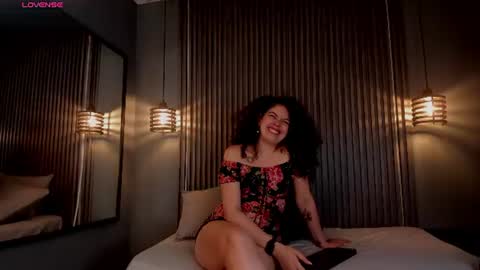 Kati  online show from July 28, 2026, 4:39 pm