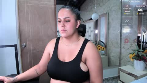 Snapshot of katleya_lewiis chatting on May 5, 2026, 10:40 pm Katleya Lewiis online show from May 5, 2026, 10:40 pm