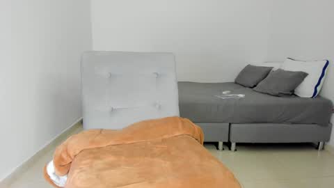 Snapshot of katnees_correa chatting on January 7, 2025, 10:01 am Follow me on instagram and twitter as correaktnees online show from January 7, 2025, 10:01 am