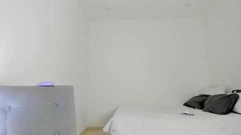 Snapshot of katnees_correa chatting on February 27, 2025, 8:28 am Follow me on instagram and twitter as correaktnees online show from February 27, 2025, 8:28 am