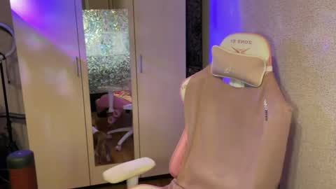   naked in pvt show 100 tk online show from February 7, 2026, 6:22 pm