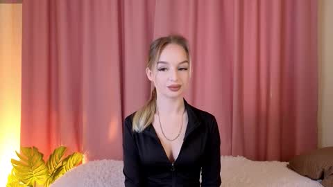 Katrin online show from November 17, 2025, 5:46 am