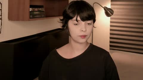 katsuro online show from June 3, 2026, 8:14 pm