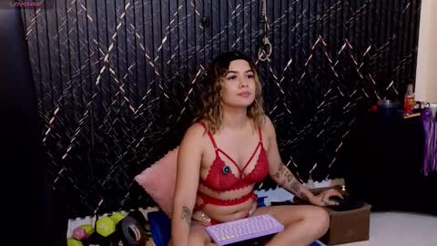 Katt  online show from November 27, 2025, 4:03 am