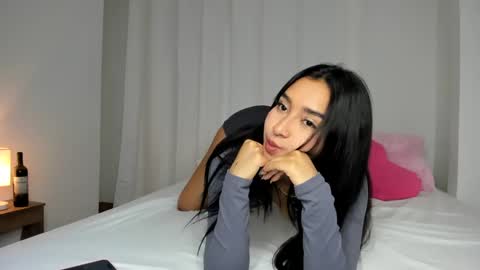 kattiemusse online show from March 2, 2025, 1:26 am