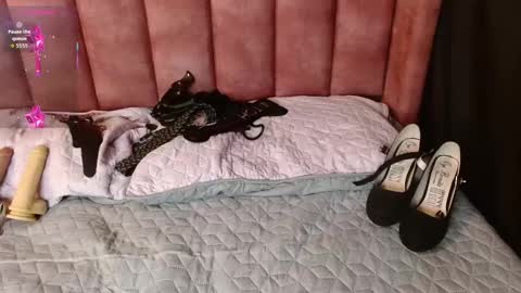 Arianna online show from February 18, 2026, 2:24 pm