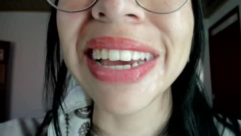 Katty online show from January 22, 2025, 8:28 pm