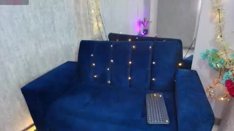 Katty online show from May 18, 2026, 3:13 am