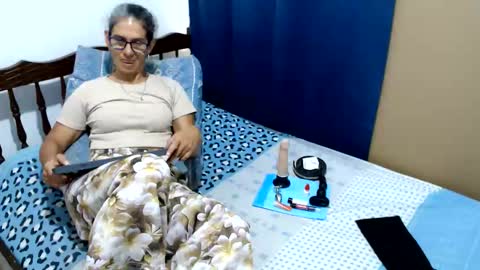 angel online show from June 9, 2026, 4:18 pm