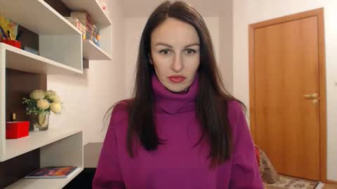 KattySapphire online show from January 9, 2026, 2:20 pm