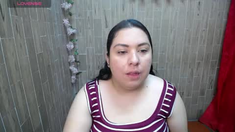 Snapshot of katy2425 chatting on May 11, 2026, 12:27 am Katy online show from May 11, 2026, 12:27 am