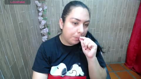 Snapshot of katy2425 chatting on June 3, 2026, 12:35 am Katy online show from June 3, 2026, 12:35 am