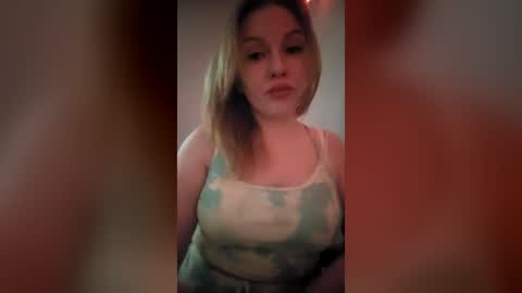 Snapshot of katy_brie chatting on July 17, 2026, 3:46 am Katy Brie online show from July 17, 2026, 3:46 am