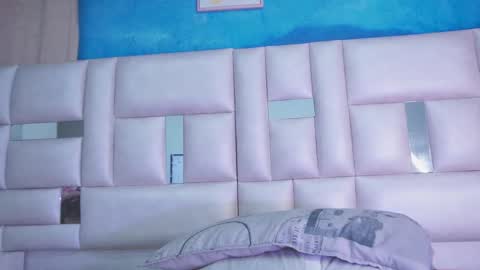 Katy online show from February 11, 2025, 12:05 pm