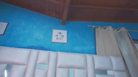 Katy online show from February 12, 2025, 11:51 am