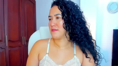 Snapshot of katyajhonss chatting on January 17, 2025, 11:18 pm KATYAJHONSS online show from January 17, 2025, 11:18 pm