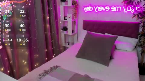 Kate online show from February 26, 2025, 10:15 am