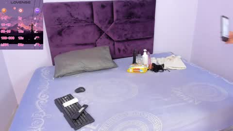 Snapshot of katybrowns chatting on January 10, 2025, 7:43 pm KATY online show from January 10, 2025, 7:43 pm