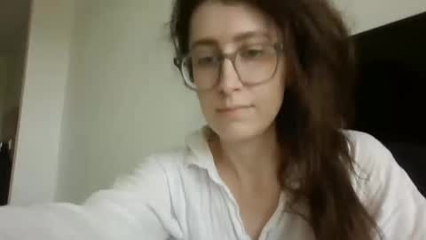 Snapshot of kawaii_snowflake chatting on September 18, 2025, 10:28 am kawaii snowflake online show from September 18, 2025, 10:28 am