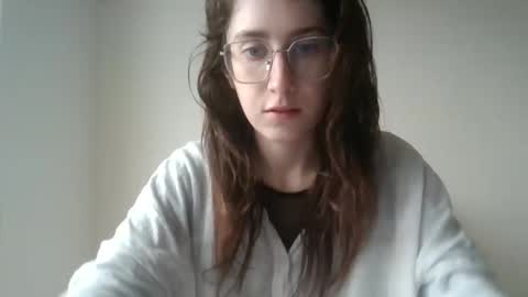 kawaii snowflake online show from February 14, 2026, 12:46 pm