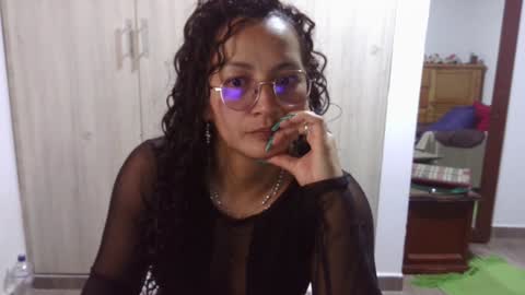  Khawit  online show from January 12, 2025, 10:56 am