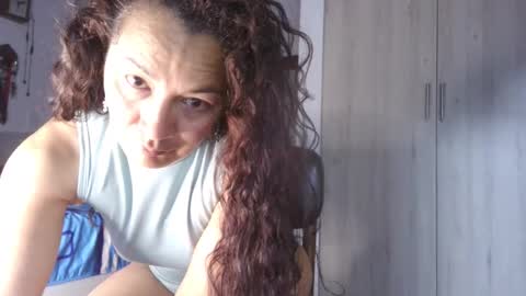  Khawit  online show from September 30, 2025, 8:08 am