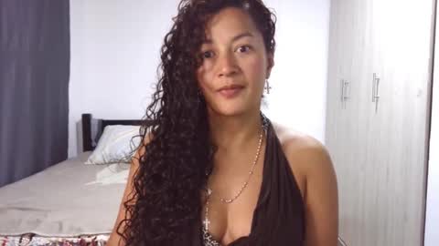  Khawit  online show from November 10, 2025, 6:12 am