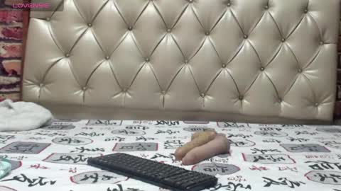 Snapshot of kaya_tatte chatting on May 5, 2026, 7:00 pm Kaya Tatte online show from May 5, 2026, 7:00 pm