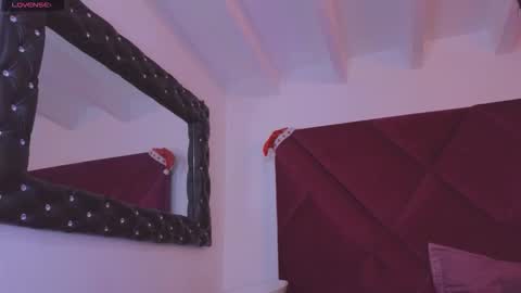 Cattleya stone online show from November 15, 2025, 7:38 am