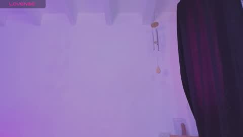 Cattleya stone online show from March 24, 2026, 2:11 pm