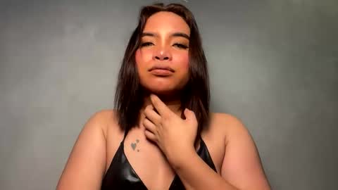 kaycee_wild online show from March 8, 2025, 1:03 pm