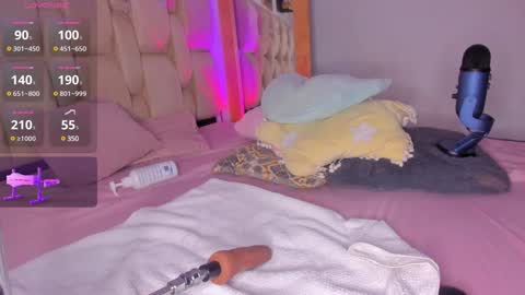 Snapshot of kayla_ada chatting on February 4, 2025, 1:45 am Kayla online show from February 4, 2025, 1:45 am