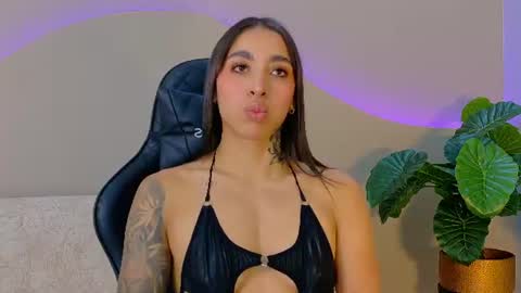 KAYLA BATISTA online show from June 26, 2026, 8:46 pm