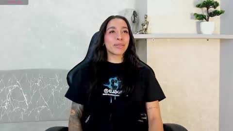KAYLA BATISTA online show from July 12, 2026, 1:35 pm