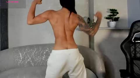 KAYLA BATISTA online show from July 15, 2026, 8:25 pm