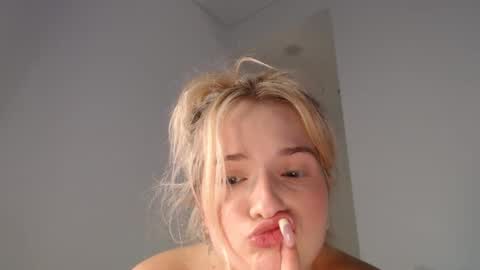 khaleesi online show from February 9, 2025, 10:31 am