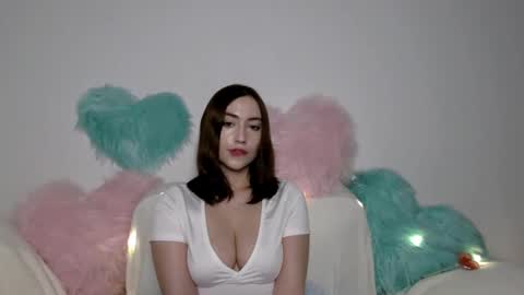 kayla online show from May 5, 2026, 6:27 pm