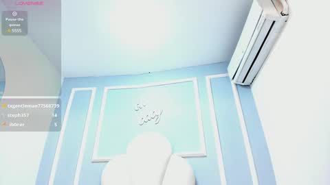 Snapshot of kaylachannell chatting on February 21, 2025, 10:28 am kaylachannell online show from February 21, 2025, 10:28 am