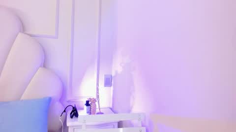 kaylachannell online show from March 14, 2026, 4:29 am