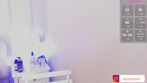 kaylachannell online show from July 23, 2026, 4:10 am