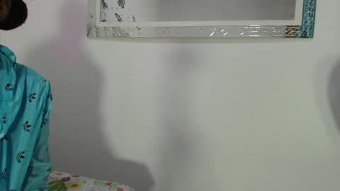 Kayla online show from May 19, 2026, 12:55 pm